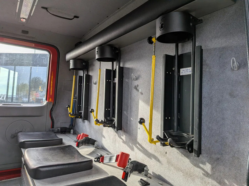 Mercedes-Benz - Camion de pompier: photos 5 Mercedes-Benz - Camion de pompier: photos 5