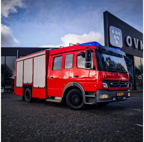 Mercedes-Benz - Camion de pompier: photos 1 Mercedes-Benz - Camion de pompier: photos 1