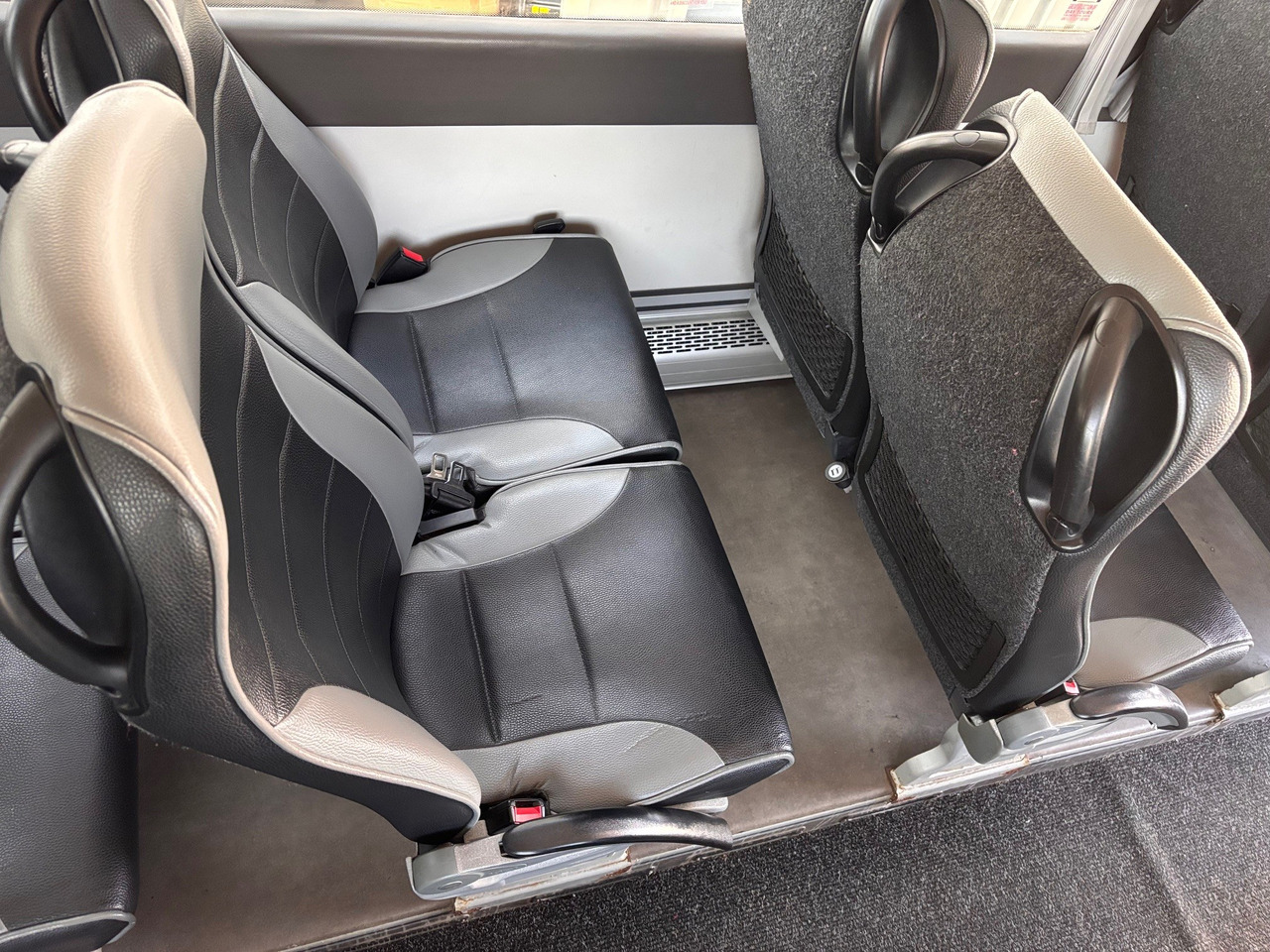 Autocar Volvo B11R SUNSUNDEGUI SC7, Euro 6.: photos 9 Autocar Volvo B11R SUNSUNDEGUI SC7, Euro 6.: photos 9