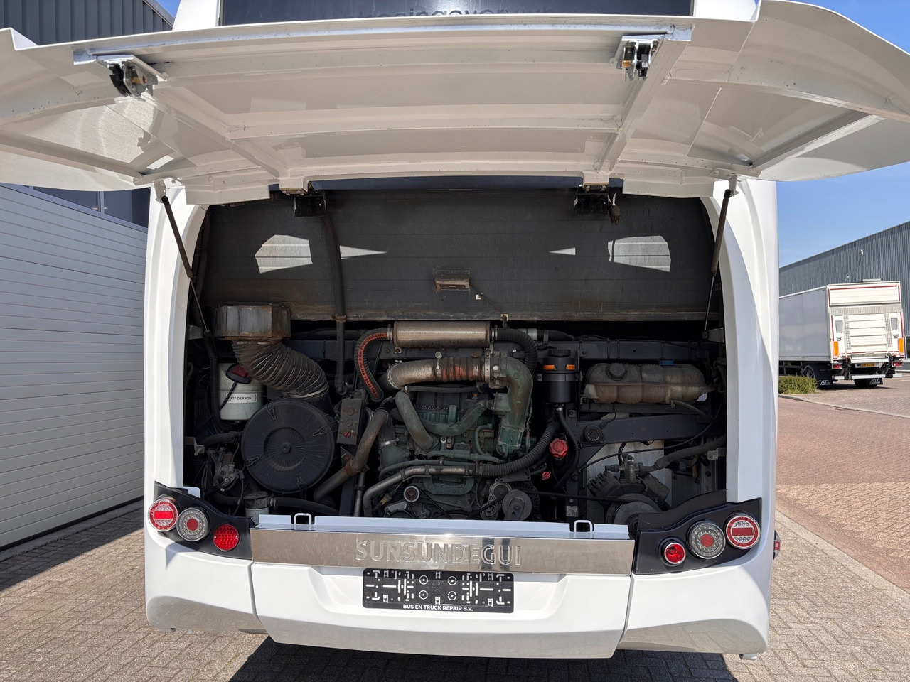 Autocar Volvo B11R SUNSUNDEGUI SC7, Euro 6.: photos 20 Autocar Volvo B11R SUNSUNDEGUI SC7, Euro 6.: photos 20