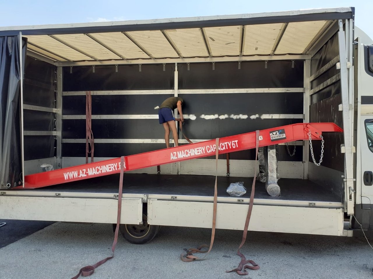 Rampe de chargement neuf AZ RAMP PRIME XS-6 mobile loading ramp: photos 18 Rampe de chargement neuf AZ RAMP PRIME XS-6 mobile loading ramp: photos 18