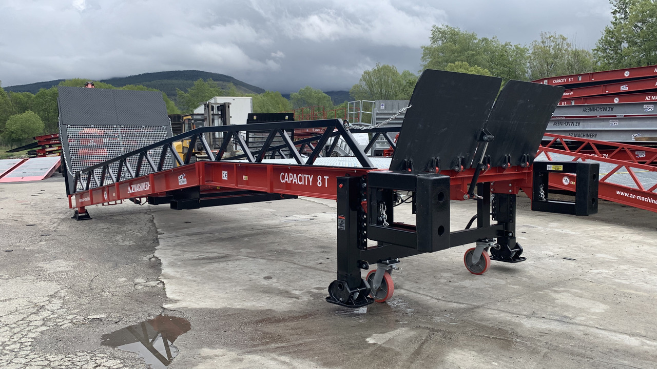 AZ RAMP STAR- 8T mobile loading ramp - Rampe de chargement: photos 2 AZ RAMP STAR- 8T mobile loading ramp - Rampe de chargement: photos 2