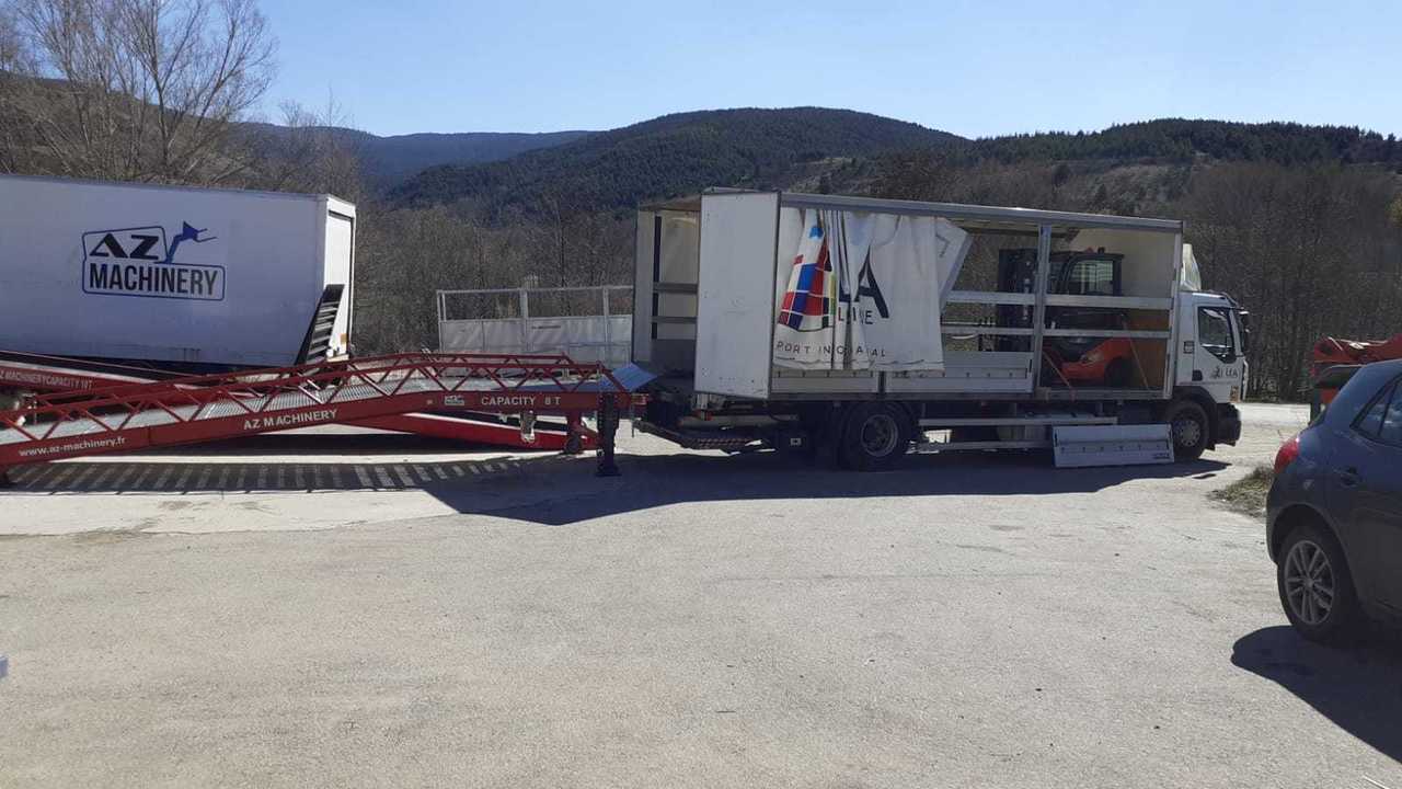 AZ RAMP STAR- 8T mobile loading ramp - Rampe de chargement: photos 4 AZ RAMP STAR- 8T mobile loading ramp - Rampe de chargement: photos 4