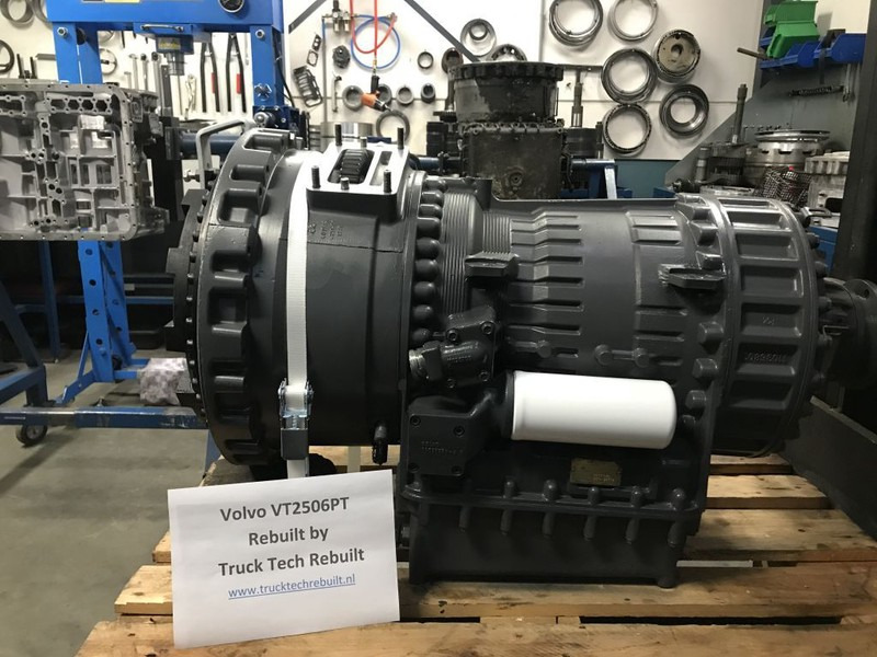 VT2506PT With or Without retarder / With or without second steering pump - Boîte de vitesse: photos 3 VT2506PT With or Without retarder / With or without second steering pump - Boîte de vitesse: photos 3