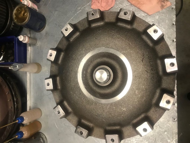 Volvo 11038440 Torque converter A25 A30 A35 A40 (D) - Transmission pour Tombereau articulé: photos 1 Volvo 11038440 Torque converter A25 A30 A35 A40 (D) - Transmission pour Tombereau articulé: photos 1