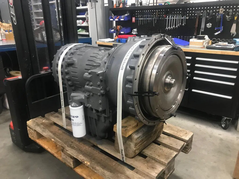 Volvo Versnellingsbak PT2116 22416 - Boîte de vitesse pour Tombereau articulé: photos 1 Volvo Versnellingsbak PT2116 22416 - Boîte de vitesse pour Tombereau articulé: photos 1