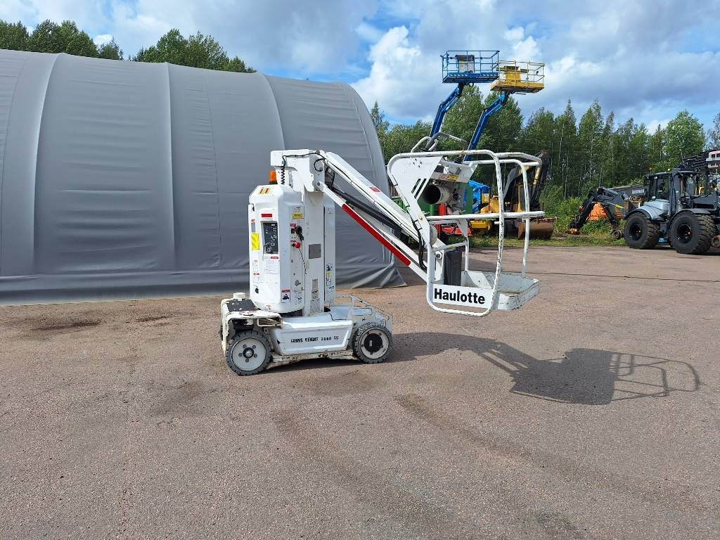 Haulotte Star 10 - Nacelle à mât vertical: photos 3 Haulotte Star 10 - Nacelle à mât vertical: photos 3