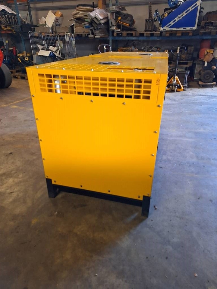 Ricardo APW75 - Groupe électrogène: photos 2 Ricardo APW75 - Groupe électrogène: photos 2