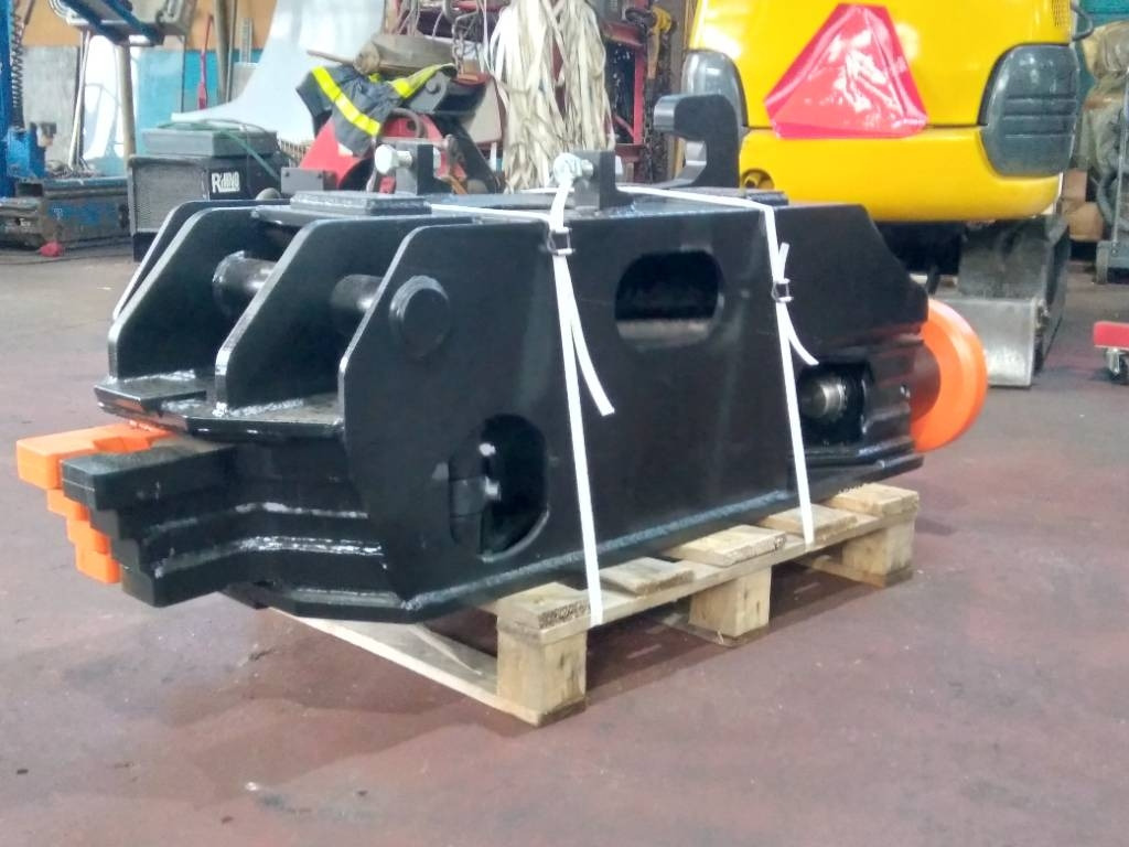 Tarfin RKH-1500 rail handling device - Lame: photos 1 Tarfin RKH-1500 rail handling device - Lame: photos 1