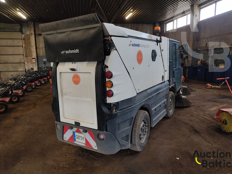 Aebi Schmitd eSwingo 200+ - Balayeuse de voirie: photos 4 Aebi Schmitd eSwingo 200+ - Balayeuse de voirie: photos 4