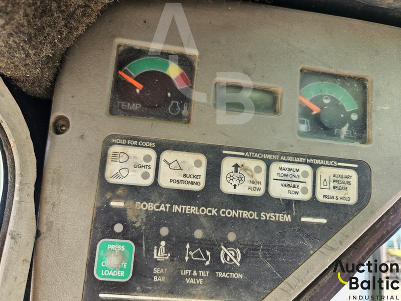 Mini chargeuse Bobcat 873: photos 8 Mini chargeuse Bobcat 873: photos 8