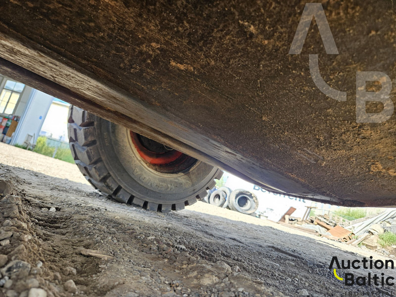 Mini chargeuse Bobcat 873: photos 16 Mini chargeuse Bobcat 873: photos 16