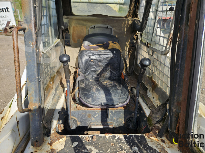 Mini chargeuse Bobcat 873: photos 7 Mini chargeuse Bobcat 873: photos 7