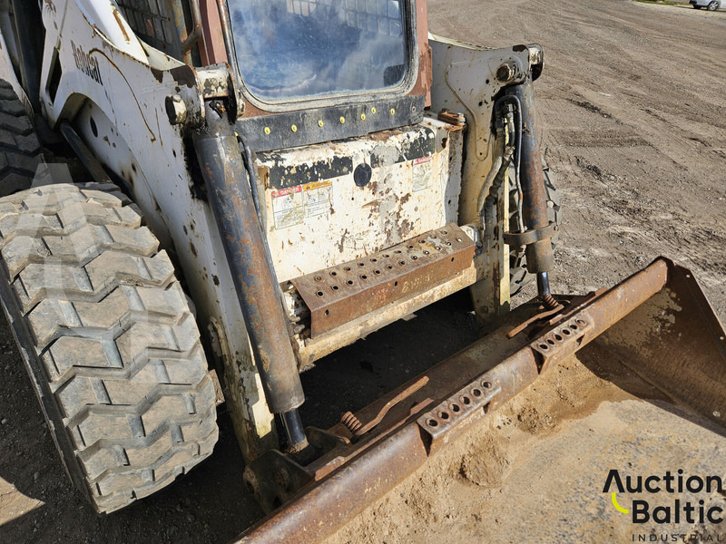 Mini chargeuse Bobcat 873: photos 13 Mini chargeuse Bobcat 873: photos 13