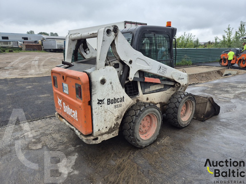 Bobcat S 530 - Mini chargeuse: photos 4 Bobcat S 530 - Mini chargeuse: photos 4