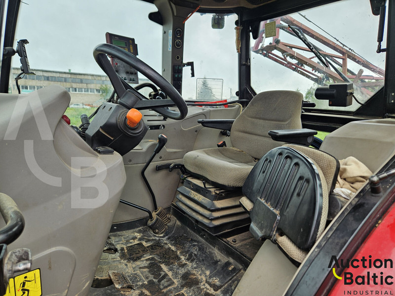 Case IH Farmall 105 A - Tracteur agricole: photos 5 Case IH Farmall 105 A - Tracteur agricole: photos 5
