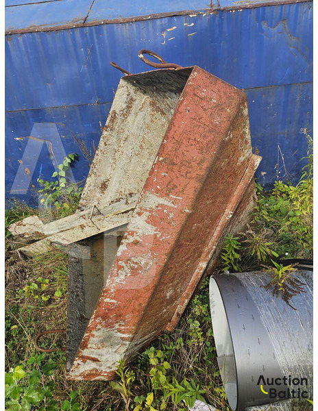 Concrete hopper - Godet pour Engins de chantier: photos 4 Concrete hopper - Godet pour Engins de chantier: photos 4