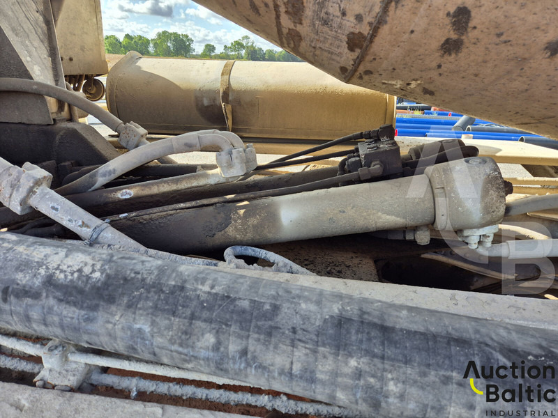 Pompe à béton stationnaire DAF CF85: photos 14