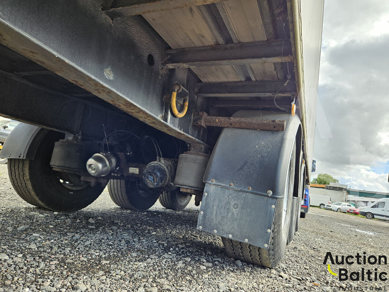 Semi-remorque rideaux coulissants Fruehauf T39: photos 8 Semi-remorque rideaux coulissants Fruehauf T39: photos 8