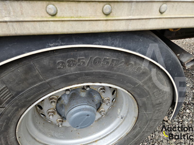 Semi-remorque rideaux coulissants Fruehauf T39: photos 15 Semi-remorque rideaux coulissants Fruehauf T39: photos 15