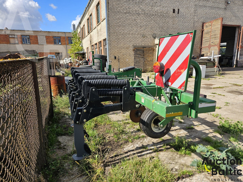 Great Plains SS 0300 - Décompacteur: photos 5 Great Plains SS 0300 - Décompacteur: photos 5