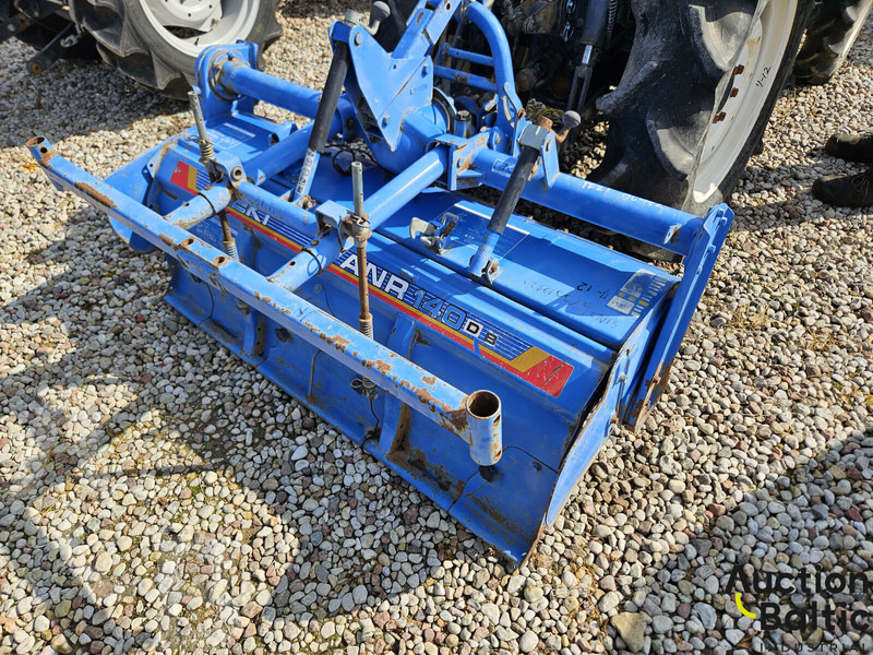 Iseki Sial 21 - Tracteur agricole: photos 5 Iseki Sial 21 - Tracteur agricole: photos 5