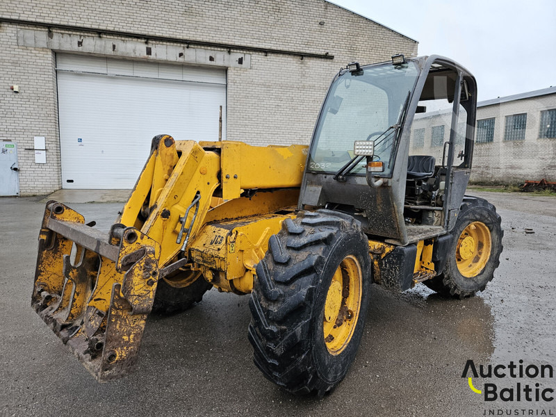 JCB 530 - Chariot télescopique: photos 1 JCB 530 - Chariot télescopique: photos 1