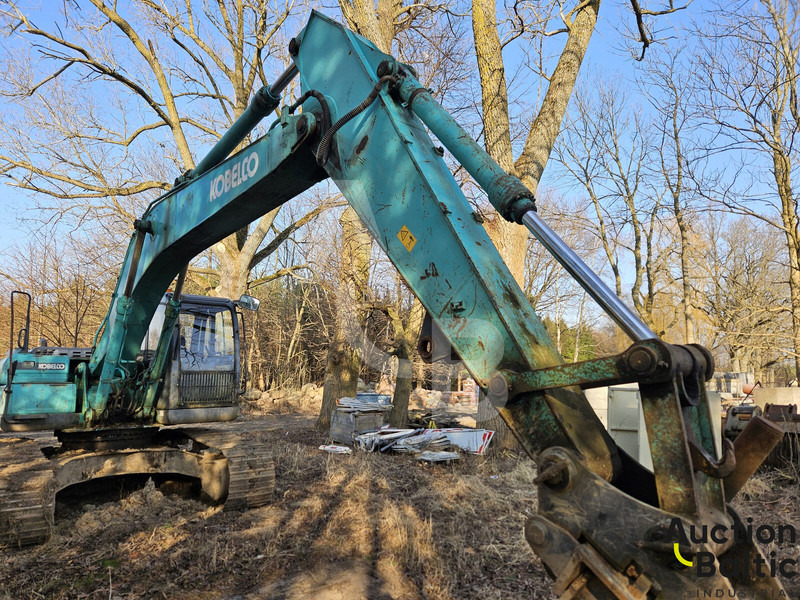 Kobelco SK 210 LC-8 - Grue sur chenilles: photos 5 Kobelco SK 210 LC-8 - Grue sur chenilles: photos 5