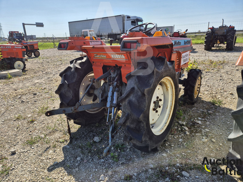 Kubota L1-205D - Tracteur agricole: photos 3 Kubota L1-205D - Tracteur agricole: photos 3