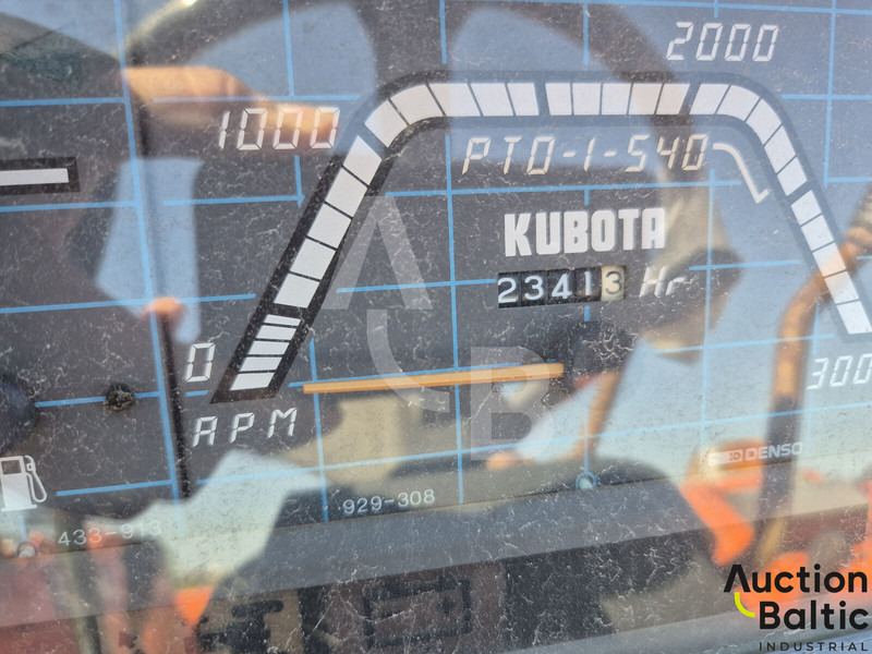Kubota L1-205D - Tracteur agricole: photos 5 Kubota L1-205D - Tracteur agricole: photos 5