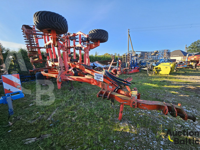 Kuhn CULTIM 6500 - Bineuse: photos 1 Kuhn CULTIM 6500 - Bineuse: photos 1
