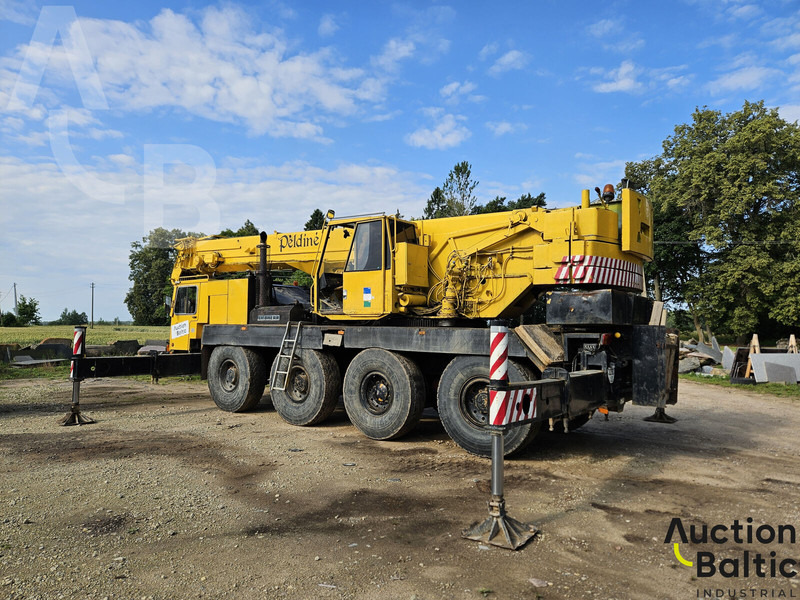 Liebherr LTM 1060 - Grue auxiliaire: photos 2 Liebherr LTM 1060 - Grue auxiliaire: photos 2