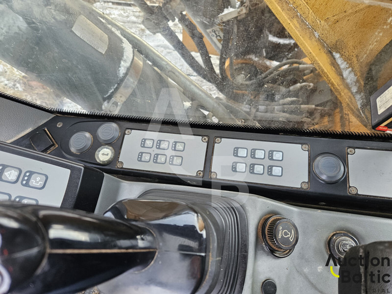 Pelle sur chenille Liebherr R922 LC: photos 9