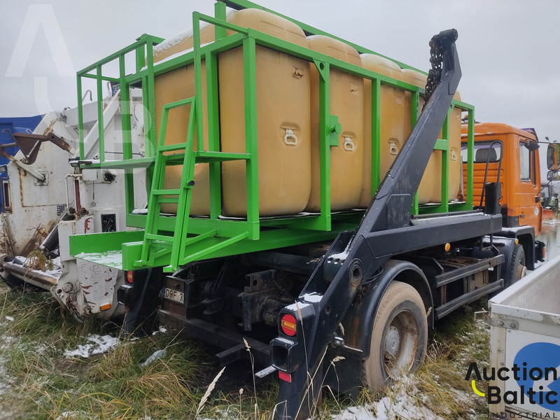 MAN 18.272 - Camion multibenne: photos 3 MAN 18.272 - Camion multibenne: photos 3