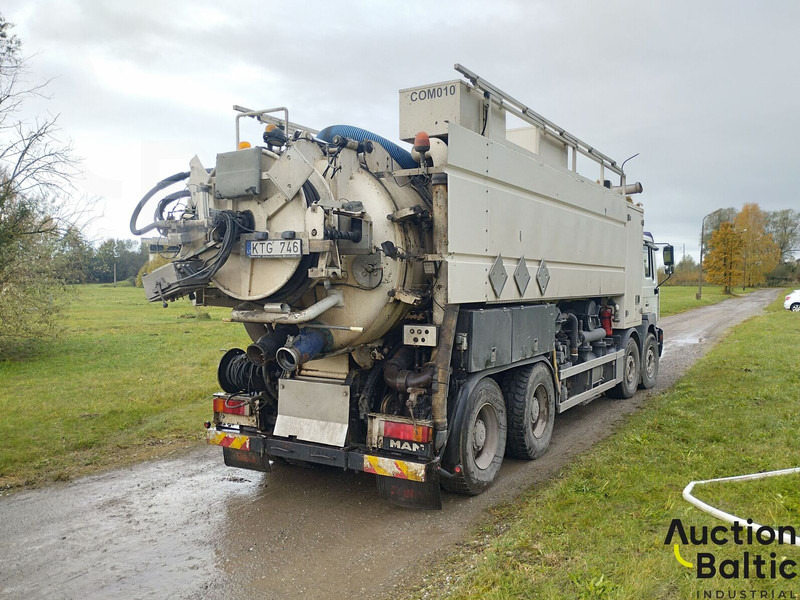 MAN T 46 - Camion hydrocureur: photos 4 MAN T 46 - Camion hydrocureur: photos 4