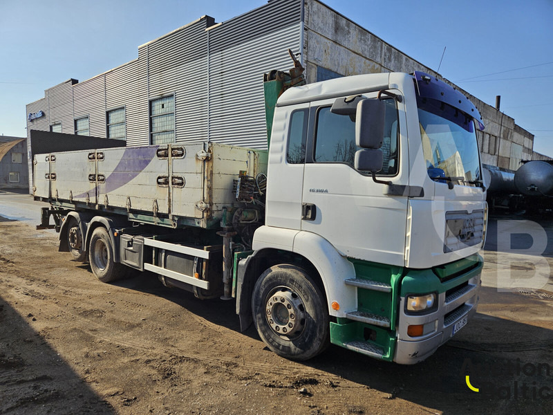 MAN TGA26.310 - Camion plateau, Camion grue: photos 1 MAN TGA26.310 - Camion plateau, Camion grue: photos 1