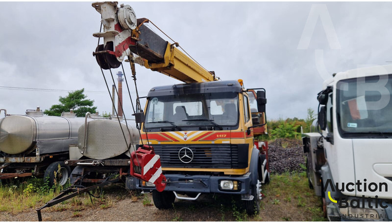Mercedes-Benz 1417 - Grue tout-terrain: photos 3 Mercedes-Benz 1417 - Grue tout-terrain: photos 3