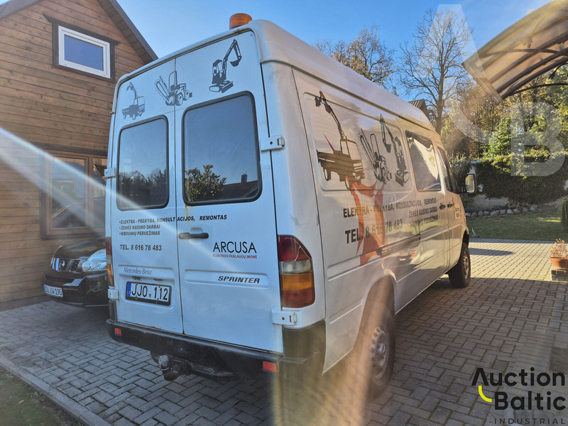 Mercedes-Benz 300-serie 312 D - Fourgon utilitaire: photos 4 Mercedes-Benz 300-serie 312 D - Fourgon utilitaire: photos 4