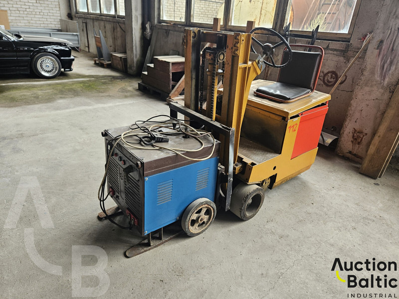 Onbekend Forklift - Chariot élévateur électrique: photos 5 Onbekend Forklift - Chariot élévateur électrique: photos 5