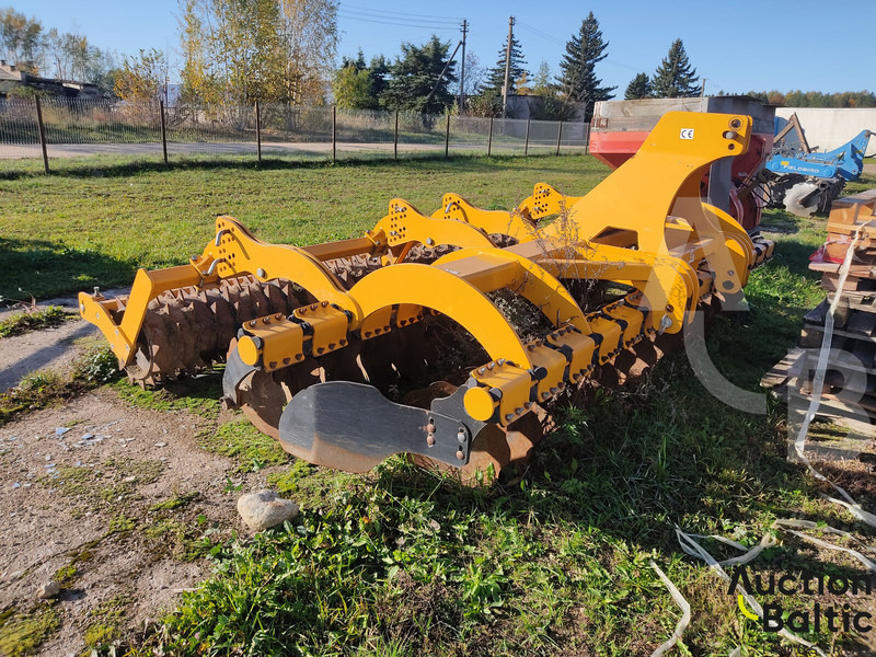 Staltech U35 - Cover crop: photos 1 Staltech U35 - Cover crop: photos 1