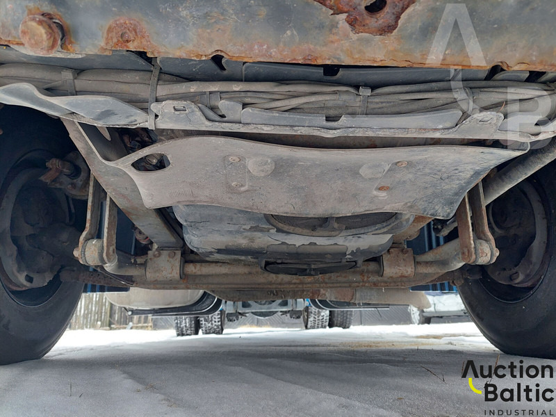 Tracteur routier Scania T 114 LA: photos 9