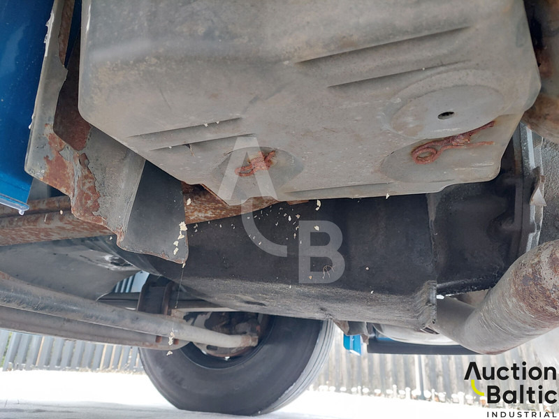 Tracteur routier Scania T 114 LA: photos 16