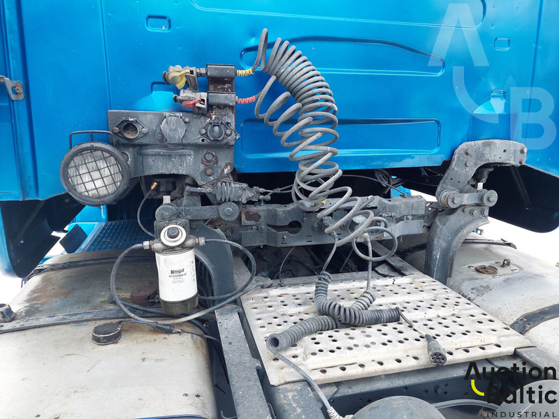 Tracteur routier Scania T 114 LA: photos 10