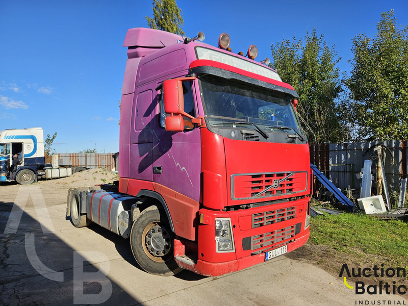 Volvo FH12 - Tracteur routier: photos 2 Volvo FH12 - Tracteur routier: photos 2