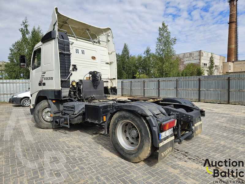 Volvo FH12 - Tracteur routier: photos 3 Volvo FH12 - Tracteur routier: photos 3