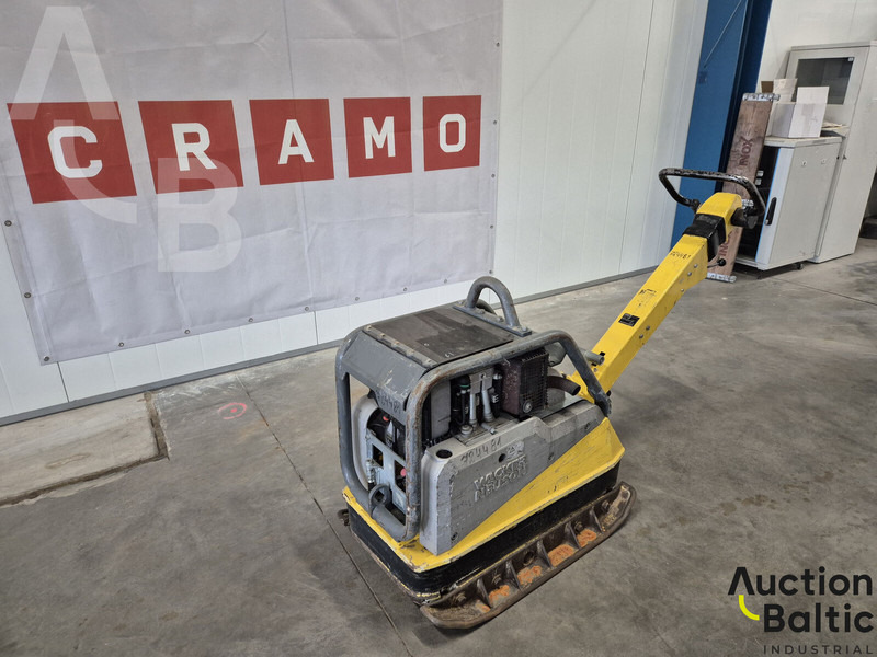 WACKER NEUSON DPU4545HE - Plaque vibrante: photos 1 WACKER NEUSON DPU4545HE - Plaque vibrante: photos 1