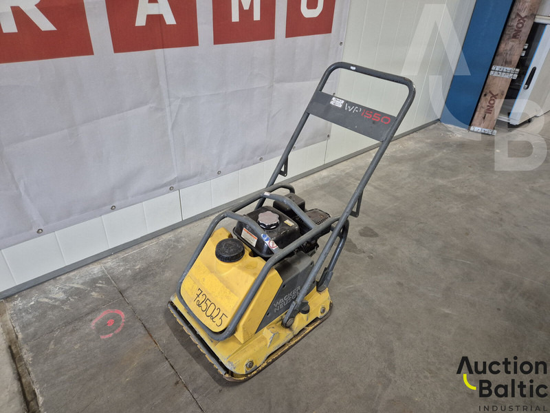 WACKER NEUSON WP1550AW - Plaque vibrante: photos 1 WACKER NEUSON WP1550AW - Plaque vibrante: photos 1