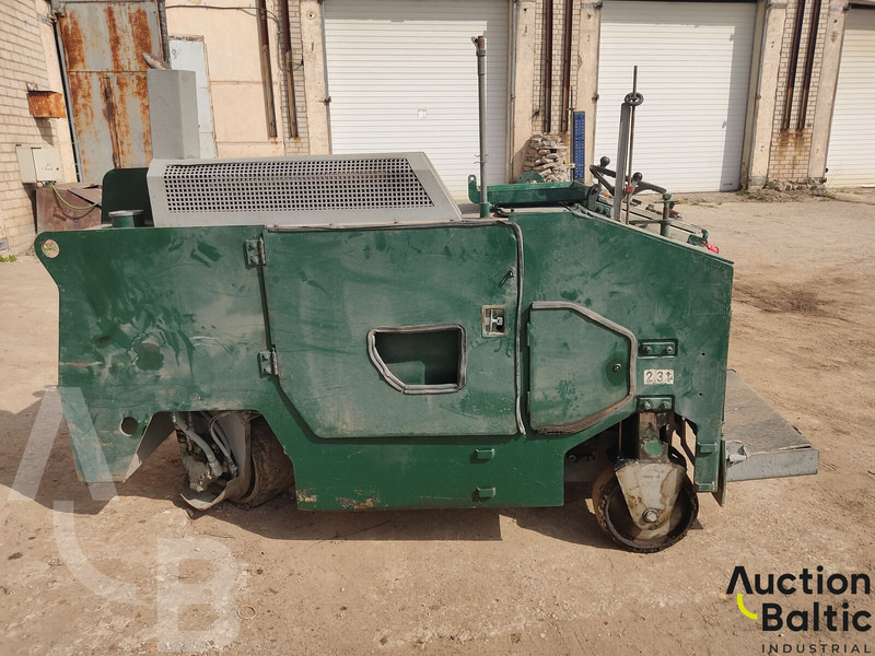 Wirtgen W350 - Travaux routiers: photos 3 Wirtgen W350 - Travaux routiers: photos 3