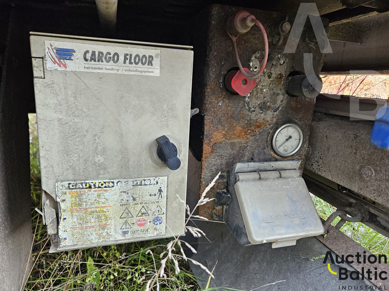 Kraker CF200 - Semi-remorque rideaux coulissants: photos 5 Kraker CF200 - Semi-remorque rideaux coulissants: photos 5