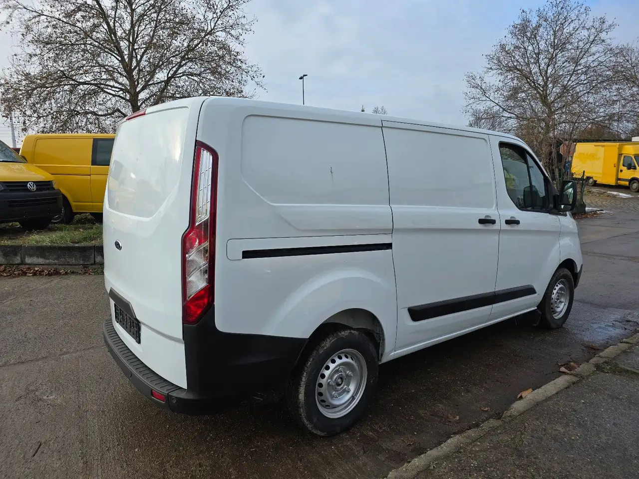 Ford Transit Custom Kasten 280 L1 - Fourgon utilitaire: photos 4 Ford Transit Custom Kasten 280 L1 - Fourgon utilitaire: photos 4